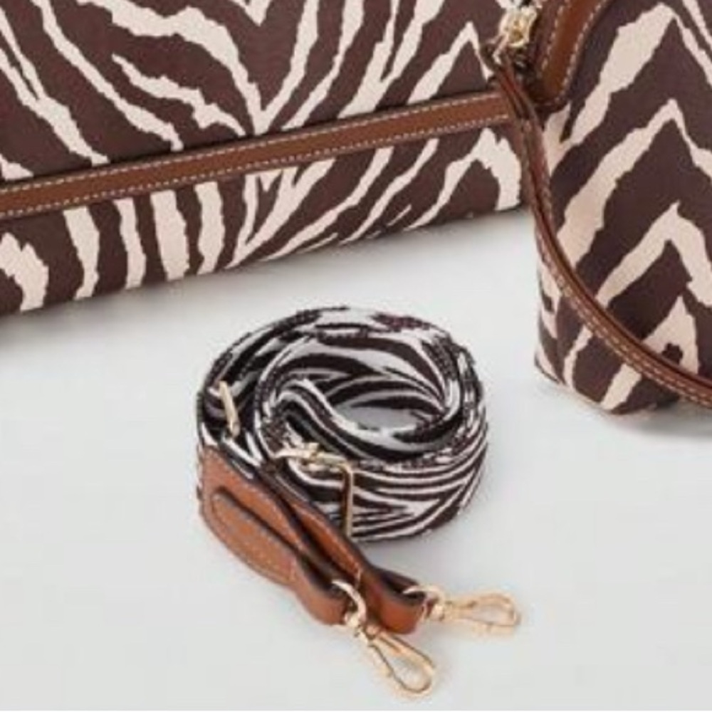 NWT Brown Zebra Print Women's Bag Set - Picture 6 of 8
